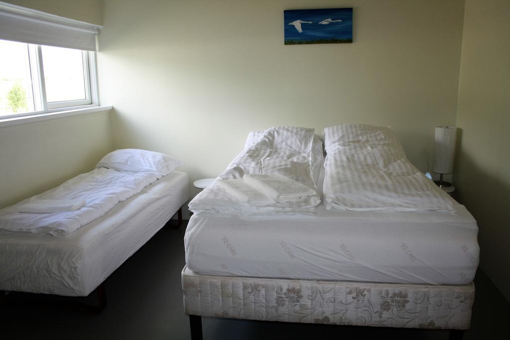 Kaldbakur Guesthouse Heimaland Bagian luar foto