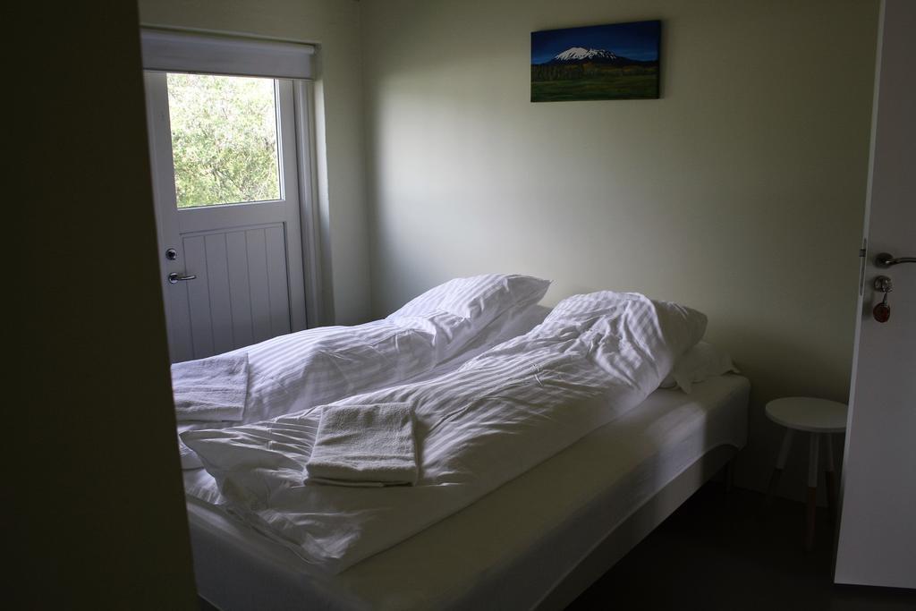 Kaldbakur Guesthouse Heimaland Bagian luar foto